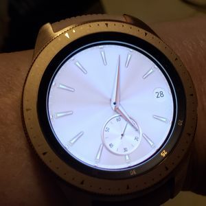 Meet your Posher, Julia